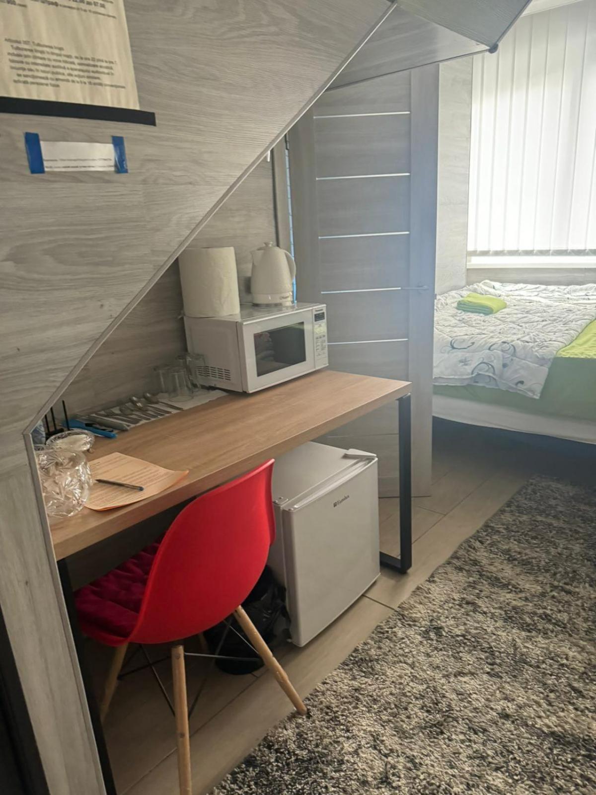 Gray Hotel Chişinău Extérieur photo